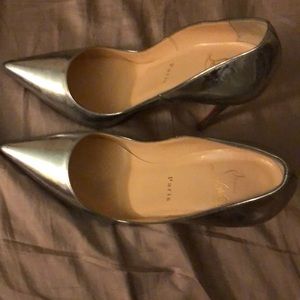 Christian Louboutin So Kate